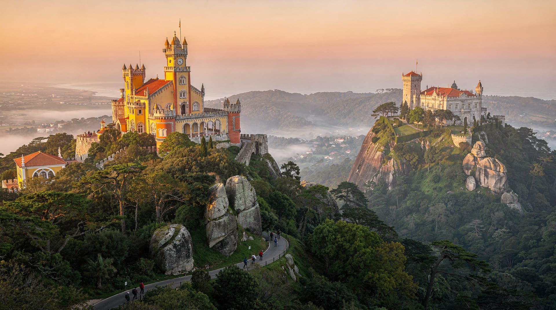 Paisagem de Sintra com o Palácio da Pena
